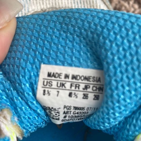 Adidas Running Track Shoes - Picture 10 of 10